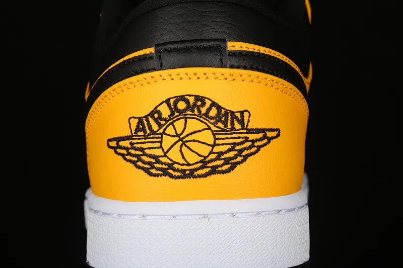 All categories Air Jordan Jordan series basketball shoes Air Jordan 1 Low Air Jordan AJ1 Low AJ1 Joe 1 low cultural basketball shoes 553558-700